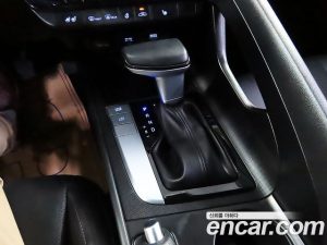 Hyundai AVANTE 1.6 2021 года из Южной Кореи