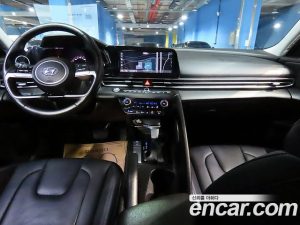 Hyundai AVANTE 1.6 2021 года из Южной Кореи