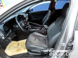 Hyundai AVANTE 1.6 2021 года из Южной Кореи