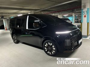 Hyundai Staria 4WD Lounge 9-Seater 2024 года из Южной Кореи