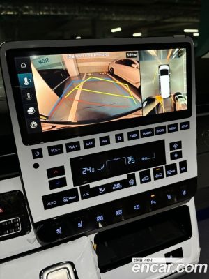 Hyundai Staria 4WD Lounge 9-Seater 2024 года из Южной Кореи