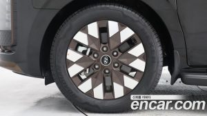 Hyundai Staria 4WD Camper 2023 года из Южной Кореи