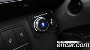 Hyundai Staria 4WD Camper 2023 года из Южной Кореи