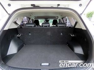 Kia Seltos Бензин 1.6 Turbo 2WD 2022 года из Южной Кореи