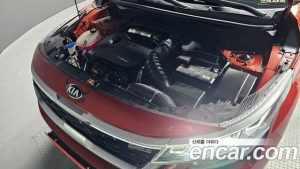 Kia Seltos Бензин 1.6 Turbo 2WD 2022 года из Южной Кореи