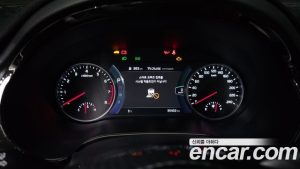 Kia Seltos Бензин 1.6 Turbo 2WD 2022 года из Южной Кореи