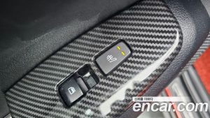 Kia Seltos Бензин 1.6 Turbo 2WD 2022 года из Южной Кореи