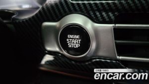 Kia Seltos Бензин 1.6 Turbo 2WD 2022 года из Южной Кореи