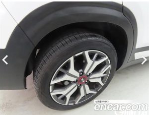 Kia Seltos Бензин 1.6 Turbo 2WD 2022 года из Южной Кореи