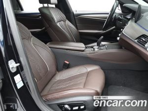 BMW 5-Series 530i M Sport 2021 года из Южной Кореи