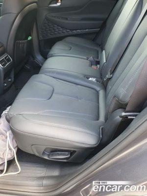 Hyundai Santafe Бензин 2.5T 2WD 2023 года из Южной Кореи