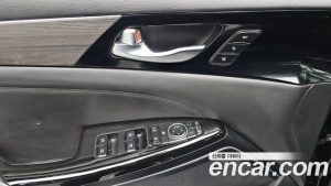 Kia K7 2.5 GDI Prestige 2021 года из Южной Кореи
