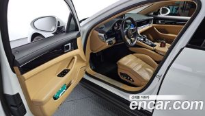 Porsche Panamera 2.9 AWD E-하이브리드 2020 года из Южной Кореи