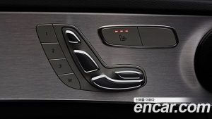 Mercedes-Benz C-Class C200 AMG Line 2021 года из Южной Кореи