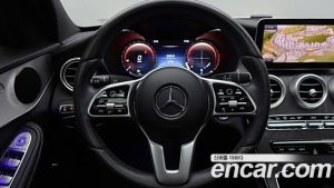 Mercedes-Benz C-Class C200 AMG Line 2021 года из Южной Кореи