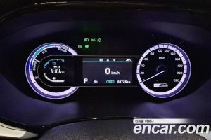 Kia Niro 1.6 HEV 2020 года из Южной Кореи