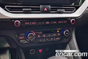 Kia Niro 1.6 HEV 2020 года из Южной Кореи