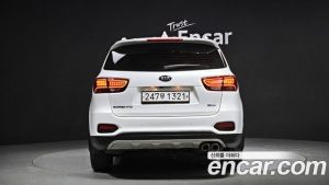 Kia Sorento Дизель 2.0 2WD 2020 года из Южной Кореи