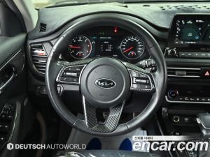 Kia Seltos Дизель 1.6 4WD 2020 года из Южной Кореи
