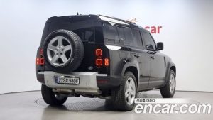 Land Rover Defender 110 D250 SE 2023 года из Южной Кореи