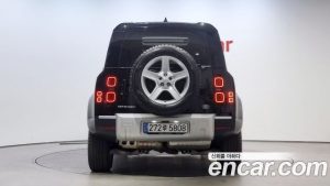 Land Rover Defender 110 D250 SE 2023 года из Южной Кореи
