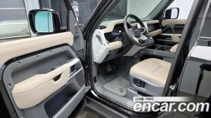 Land Rover Defender 110 D250 SE 2023 года из Южной Кореи