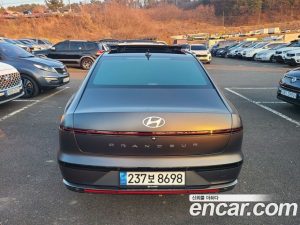 Hyundai Grandeur Calligraphy 2023 года из Южной Кореи