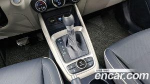 Hyundai Venue 1.6 Flux 2021 года из Южной Кореи