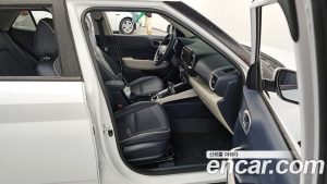 Hyundai Venue 1.6 Flux 2021 года из Южной Кореи