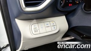 Hyundai Venue 1.6 Flux 2021 года из Южной Кореи