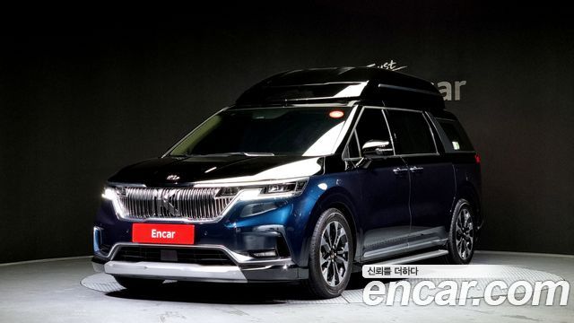 Kia Carnival Бензин 9-Seater HI-Limousine (Special Hi-End Version) 2021 года из Кореи