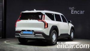 Kia EV9 Air 2024 года из Южной Кореи