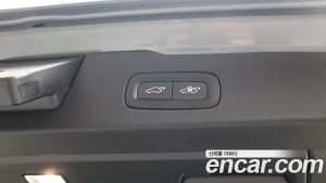 Volvo V60 T5 PRO AWD 2020 года из Южной Кореи