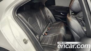 Mercedes-Benz C-Class C220 d 4MATIC 2021 года из Южной Кореи