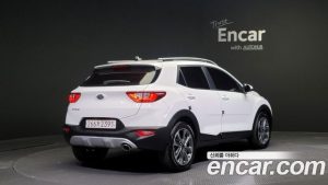 Kia Stonic 1.4 2020 года из Южной Кореи