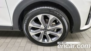 Kia Stonic 1.4 2020 года из Южной Кореи