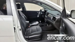 Kia Stonic 1.4 2020 года из Южной Кореи