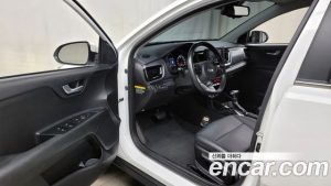 Kia Stonic 1.4 2020 года из Южной Кореи