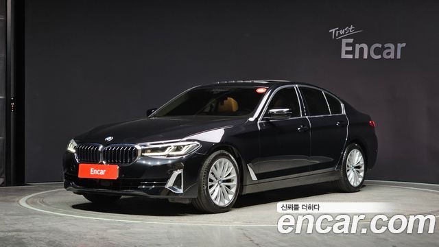 BMW 5-Series 520i Luxury 2021 года из Кореи