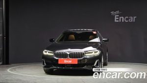 BMW 5-Series 520i Luxury 2021 года из Южной Кореи