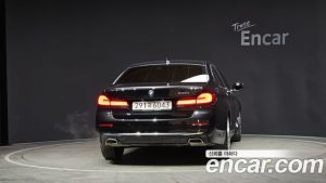 BMW 5-Series 520i Luxury 2021 года из Южной Кореи