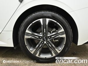 Kia K5 2.0 2020 года из Южной Кореи
