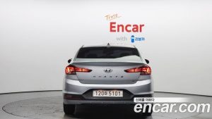 Hyundai AVANTE 1.6 2020 года из Южной Кореи