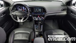 Hyundai AVANTE 1.6 2020 года из Южной Кореи