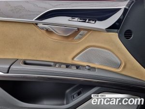 Audi A8 60 TFSI 4WD LWB 2020 года из Южной Кореи