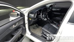 Kia K3 Prestige 2020 года из Южной Кореи