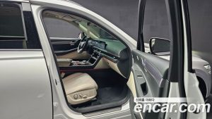 Genesis GV80 2.5T Бензин AWD 2024 года из Южной Кореи