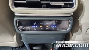 Genesis GV80 2.5T Бензин AWD 2024 года из Южной Кореи