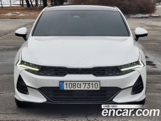 Kia K5 1.6 Turbo 2022 года из Кореи