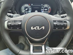 Kia K5 1.6 Turbo 2022 года из Южной Кореи